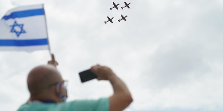 IAF flyover of Israeli hospitals, May 2020