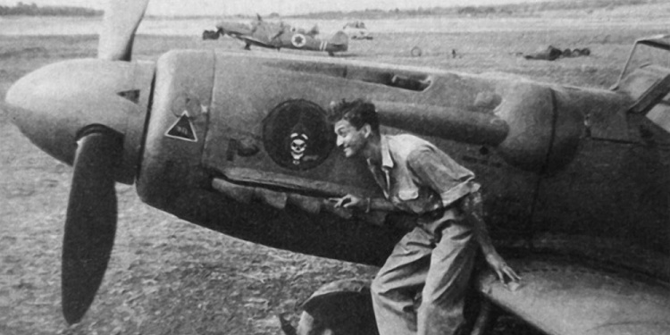 Ezer Weizman with his fighter plane during Israel War of Independence, 1948