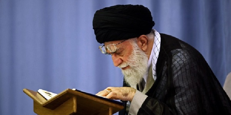 Ayatollah Khamenei reading