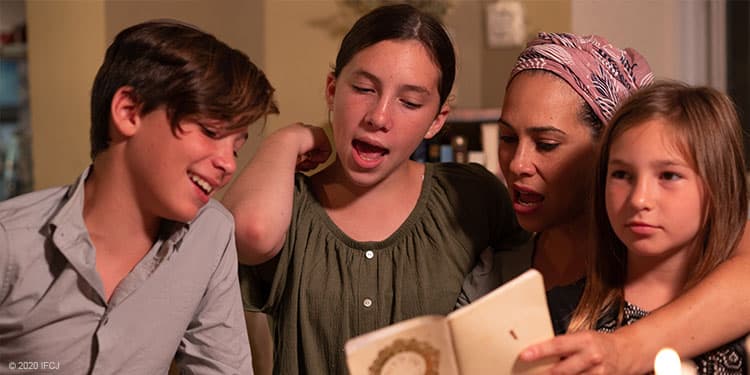 Eckstein Family on Shabbat