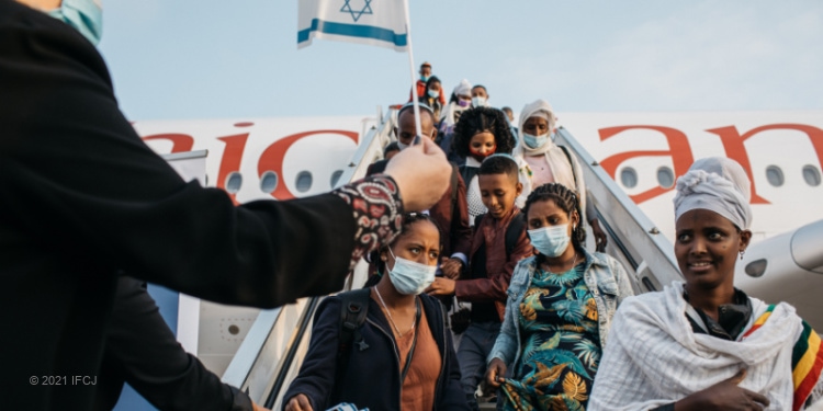 Ethiopian Jews making aliyah to Israel on Fellowship Freedom Flight