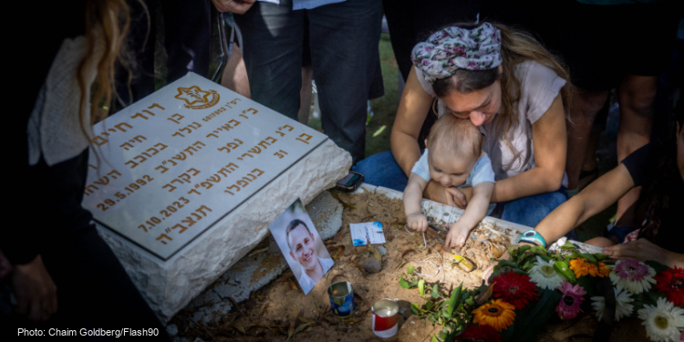 fallen soldier, funeral, Hamas, grave, kibbutz be'eri, Jerusalem