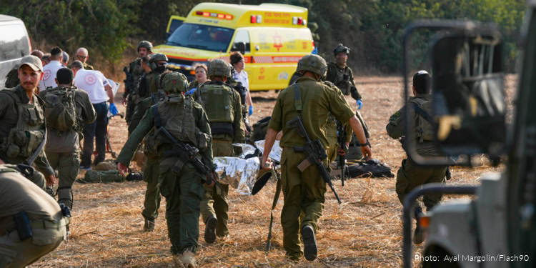 Israeli security and rescue forces evacuate injured people near the site where suspected unexploded ordnance detonated during a school trip, killing a 15-year-old student and injuring 19 others near Kibbutz Yiftah in the Ramim Ridge area, close to the Israeli border with Lebanon, October 12, 2026. Photo by Ayal Margolin/Flash90 *** Local Caption *** ישראל