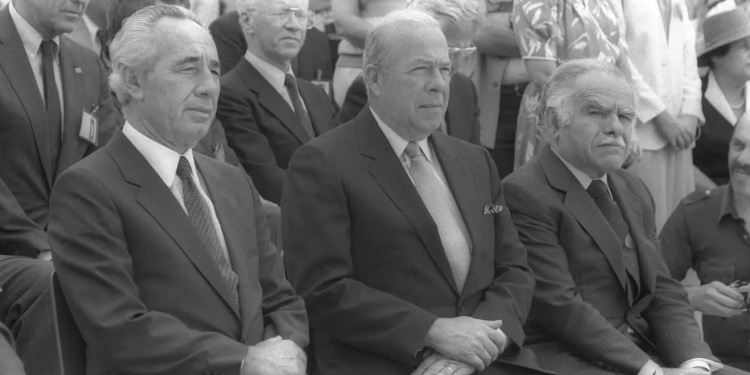 George Shultz with Shimon Peres and Yitzhak Shamir