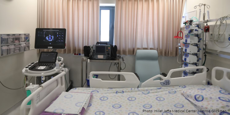 Hillel Yaffe Medical Center in the city of Hadera, empty hospital room with bed and medical equipment