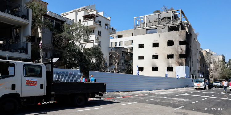 Site of Iran rocket hit in Tel Aviv area