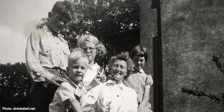 Image of Johan Westerweel and children