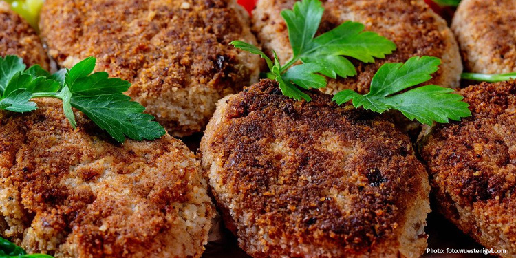 Plate of meat cutlets