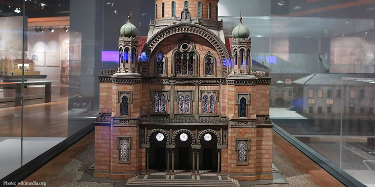 Model of The Great Sephardi Synagogue in the ANU Museum of the Jewish People