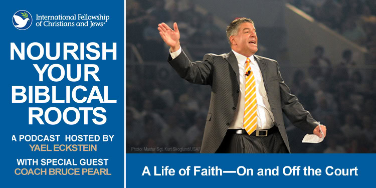 Coach Bruce Pearl