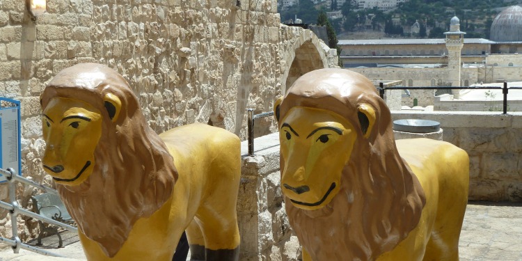 Lion statues in Jerusalem's Old City