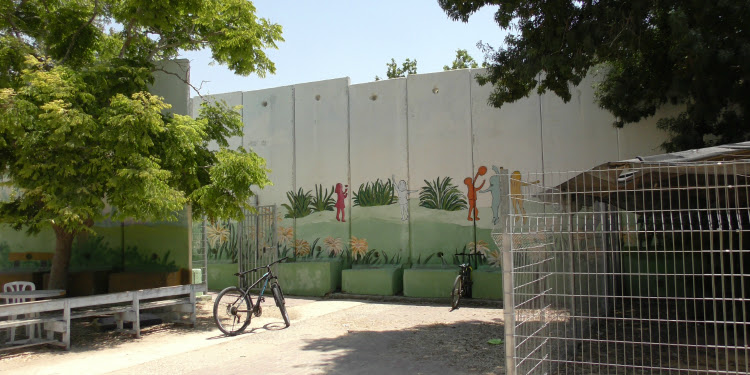 Peimot Parent-Child Center - Gaza Kibbutz Nahal Oz