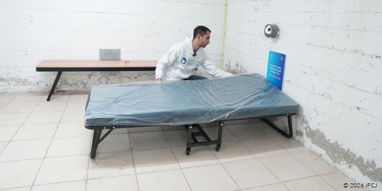 Portable beds in Tel Avivi bomb shelter