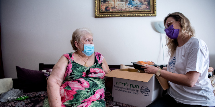 Liza, elderly Jewish woman in Israel helped thanks to you