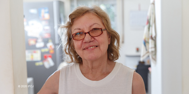 Magda, an elderly woman living alone in Israel