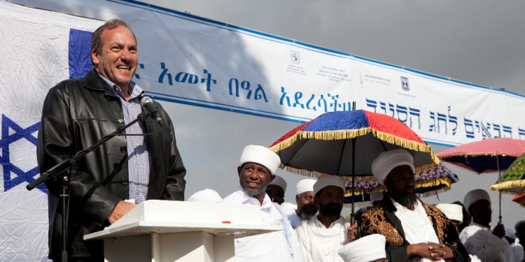 Rabbi Yechiel Eckstein at 2012 Sigd celebration of Ethiopian Jews