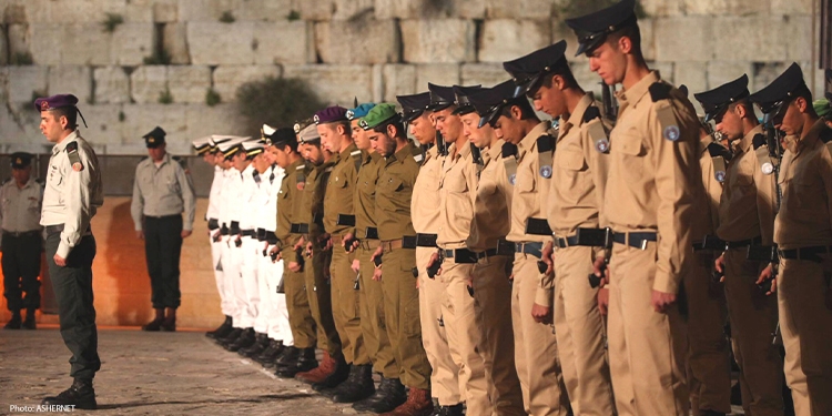 IDF soldiers lined up during Israel's Memorial Day.
