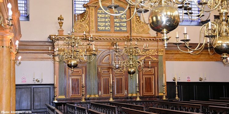 The inside of an empty Synagogue.