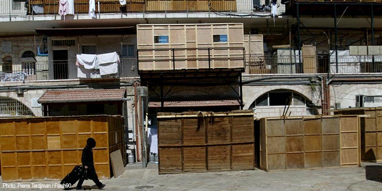 Tabernacles outside religious households