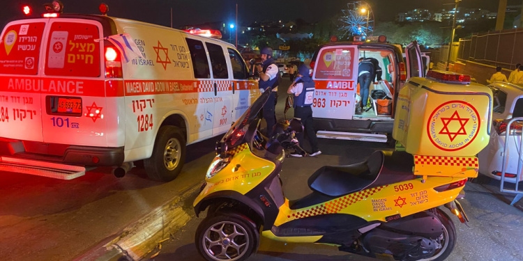 Scene of terror attack in Elad, Israel, May 5, 2022