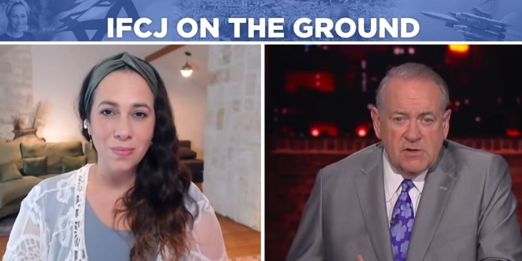 Yael Eckstein talks with Mike Huckabee about situation on the ground in Israel, May 23, 2021