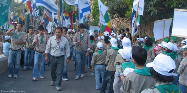 Israeli Druze Scouts march to Jethro's tomb. Today, thousands of Israeli Druze belong to 'Druze Zionist' movements.