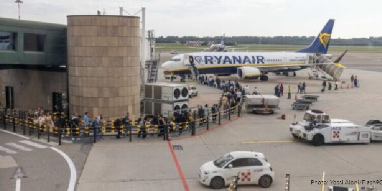 Travellers at the Milano airport. September 15, 2025. Photo by Yossi Aloni/FLASH90