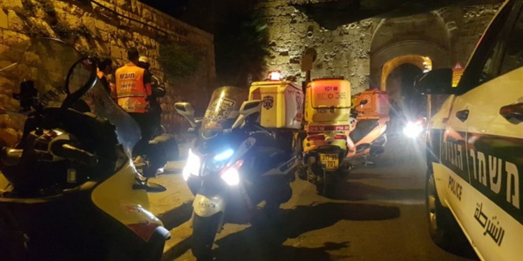 Scene of stabbing attack on IDF Border Police in Jerusalem, August 17, 2020