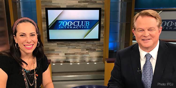 Yael Eckstein on the 700 Club Interactive, with host Gordon Robertson